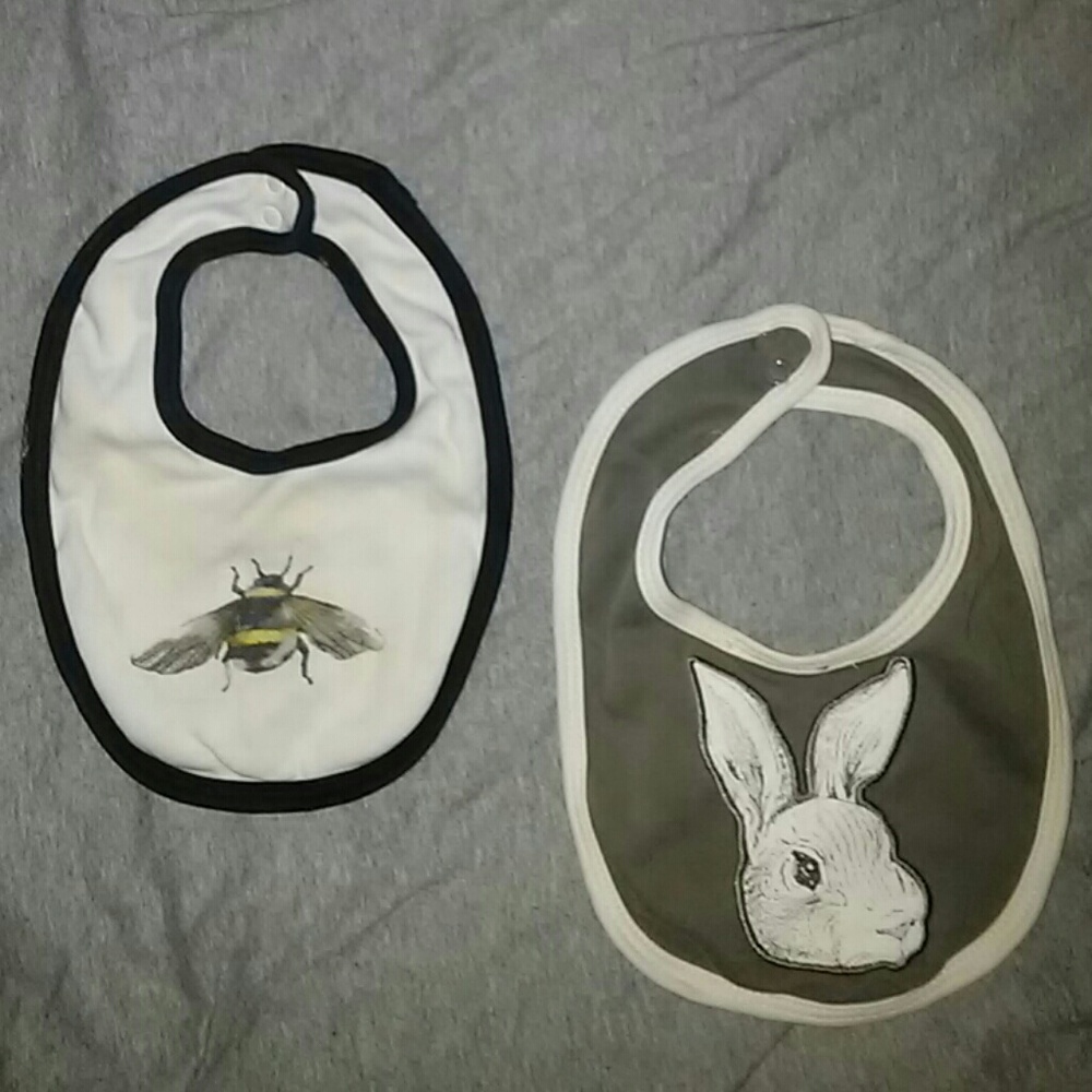Victoria Beckham Baby Bibs